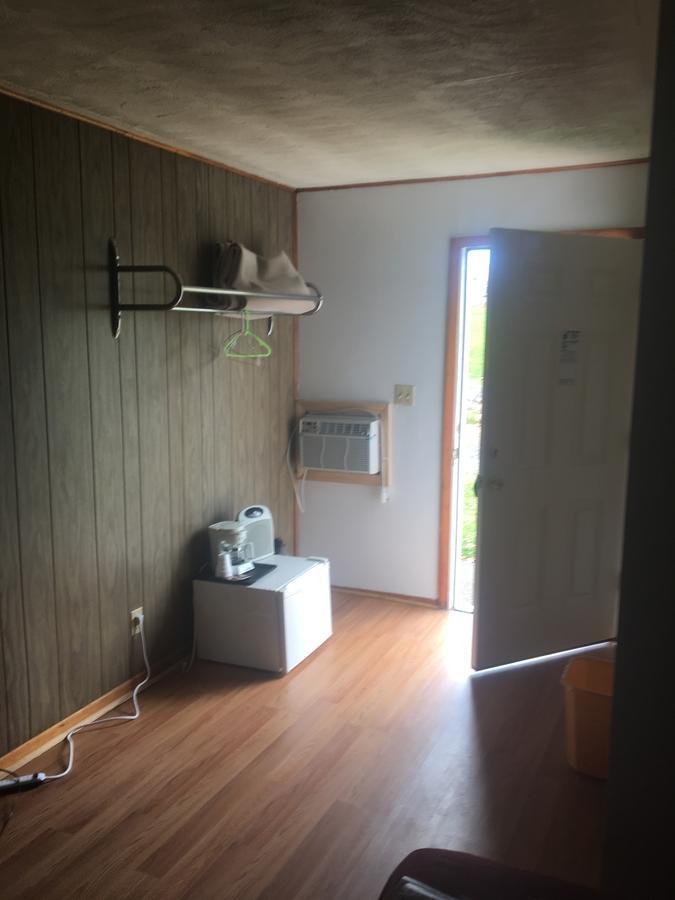 Michael Dee'S Motel East Durham Εξωτερικό φωτογραφία
