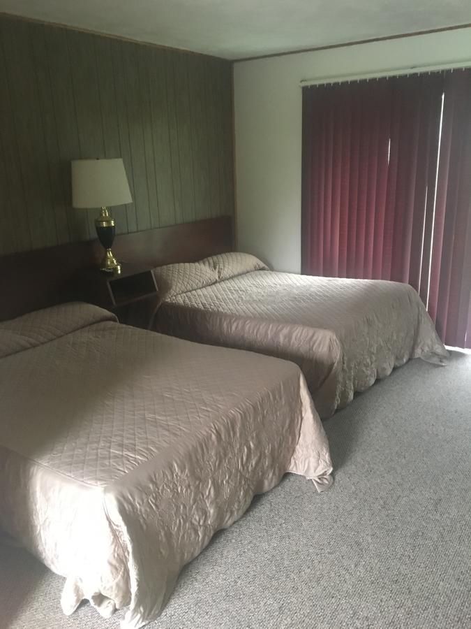 Michael Dee'S Motel East Durham Εξωτερικό φωτογραφία