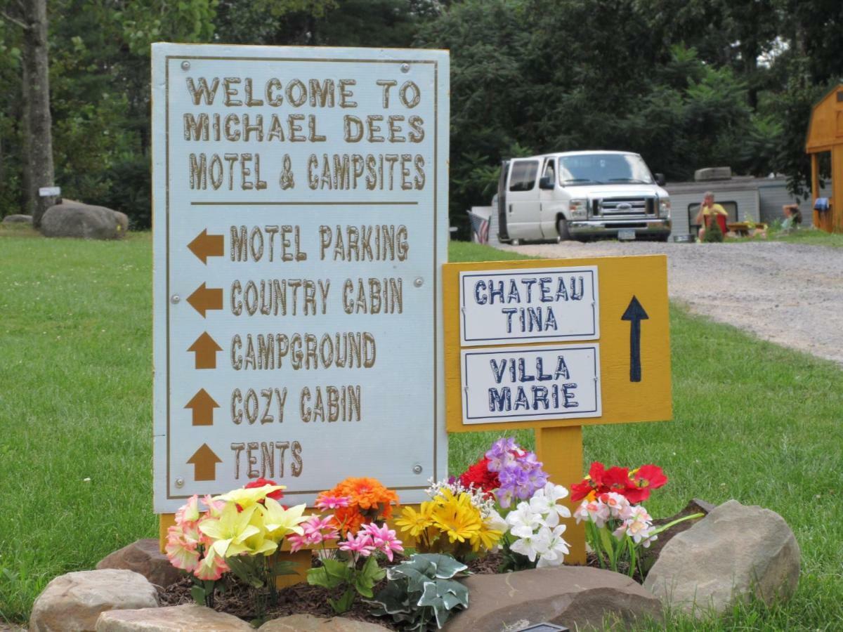 Michael Dee'S Motel East Durham Εξωτερικό φωτογραφία